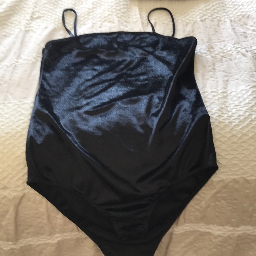 - Top Shop velvet bodysuit black